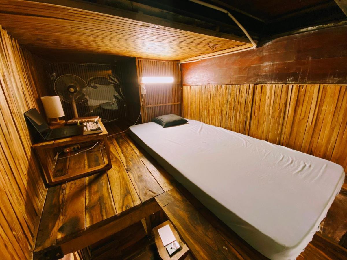 The Gk House Hostel, Ecolliving, Central City, Natural Wooden, Chill View Rooftop, Restaurant And Cocktail Bar Bandar Ho Chi Minh Luaran gambar