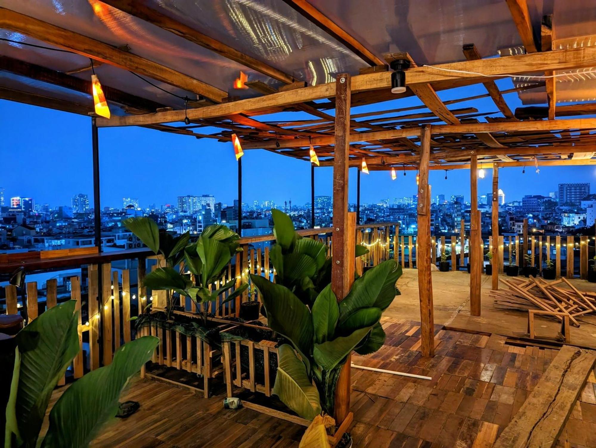 The Gk House Hostel, Ecolliving, Central City, Natural Wooden, Chill View Rooftop, Restaurant And Cocktail Bar Bandar Ho Chi Minh Luaran gambar