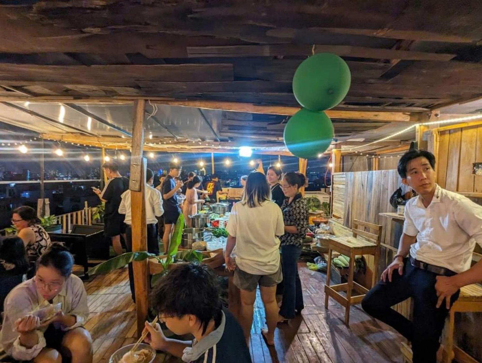 The Gk House Hostel, Ecolliving, Central City, Natural Wooden, Chill View Rooftop, Restaurant And Cocktail Bar Bandar Ho Chi Minh Luaran gambar
